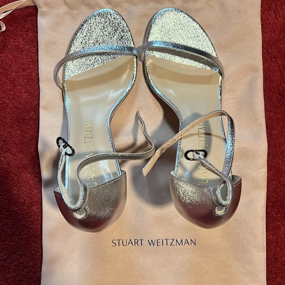 Stunning Stuart Weitzman Silver Heels for Sale, size 9, 4inch heel - Picture 6 of 8